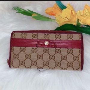 Authentic Gucci Long Zipper Wallet